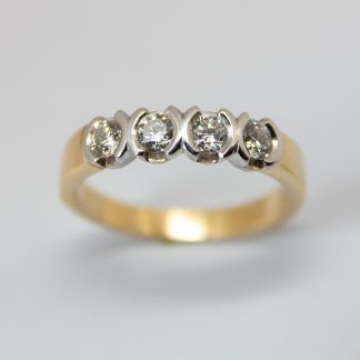 9ct Yellow Gold Diamond Ring_0