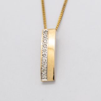 9ct Gold & Diamond Bar Pendant_0
