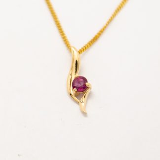 9ct Ruby Curved Pendan_0