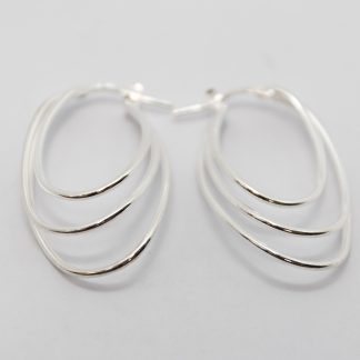 Silver Hoop Earrings_0