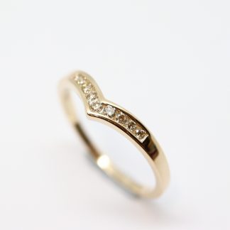 9ct Yellow Gold Diamond Wishbone Ring_0