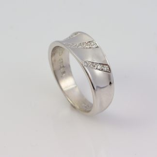 9ct White Gold Diamond Ring Concave style 3 Rows Diamonds_0