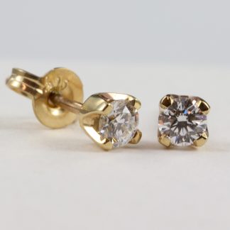 9CT Yellow gold 4 claw Diamond studs_0