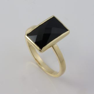 9ct Gold & Chequer Onyx Ring_0
