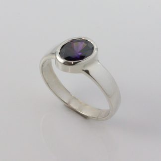 Stg Off Set Purple CZ Ring_0