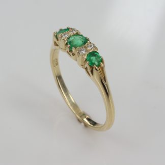 9ct Emerald & Diamond Ring_0