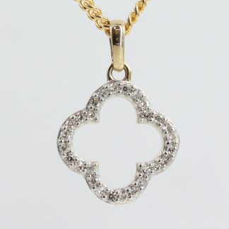 9ct Diamond Quatrefoil Pendant_0