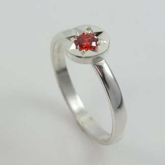 Stg Disc Ring With Star Set Orange CZ_0
