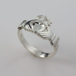 Stg/silver Claddagh Ring_0