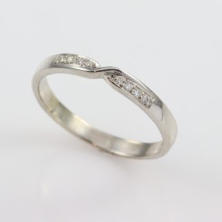 9ct White Gold Crossover Ring_0