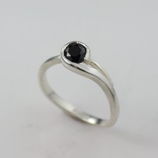 Stg/silver Sapphire Ring_0
