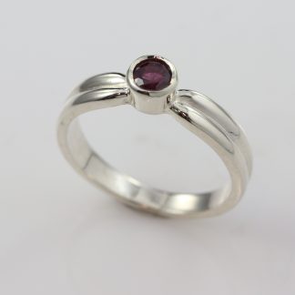 Stg/silver Ruby Ring_0