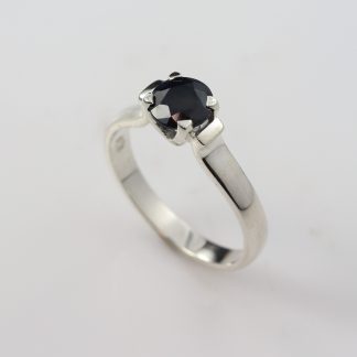 Stg/silver Sapphire Ring_0