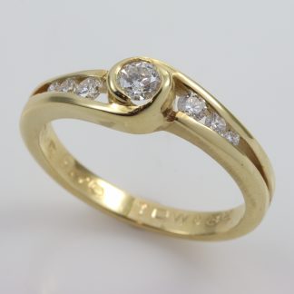 1 x 18ct Diamond Ring_0
