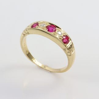 9ct Ruby & Diamond Ring_0
