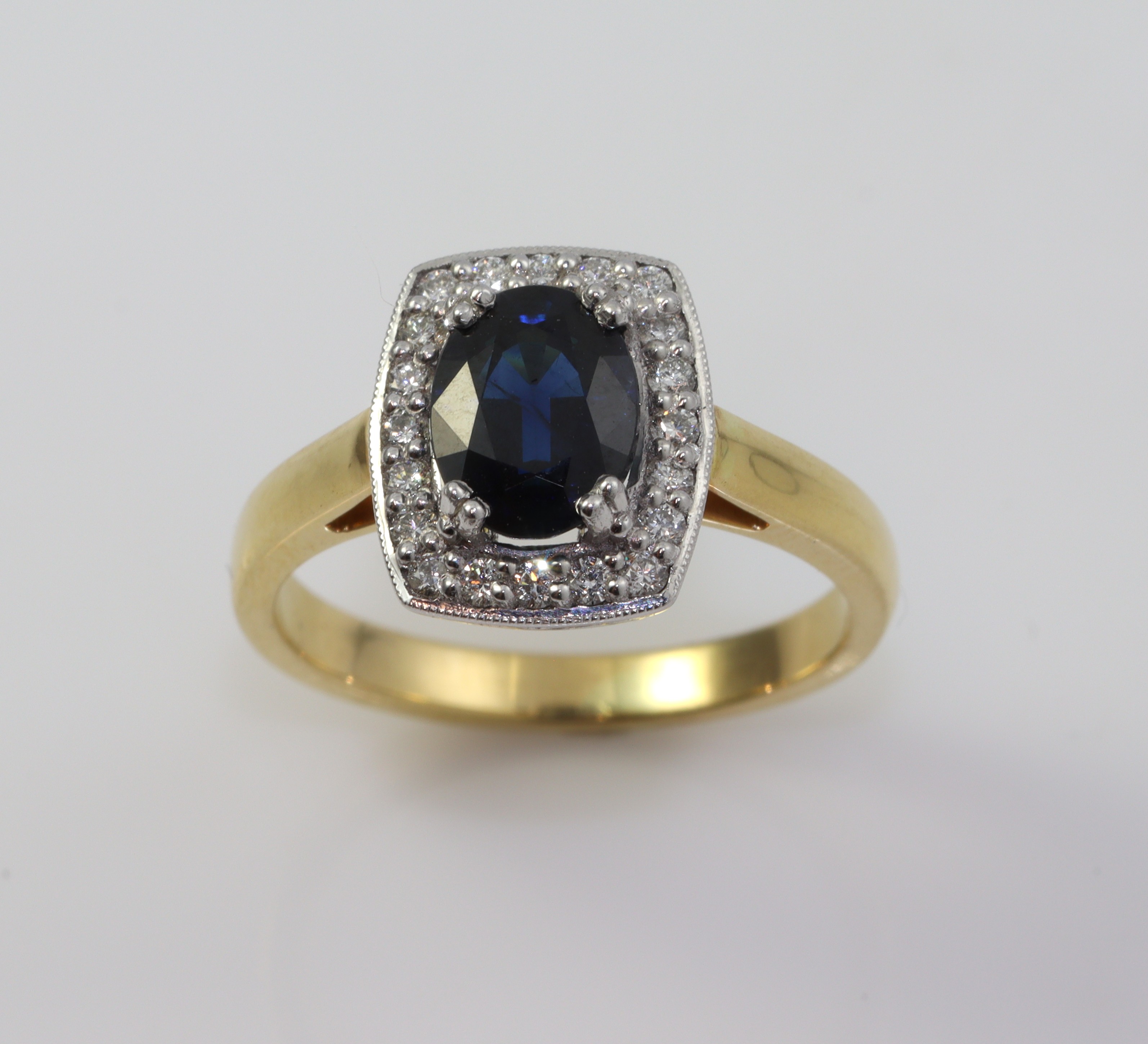 18ct Sapphire & Diamond Cluster Ring_0