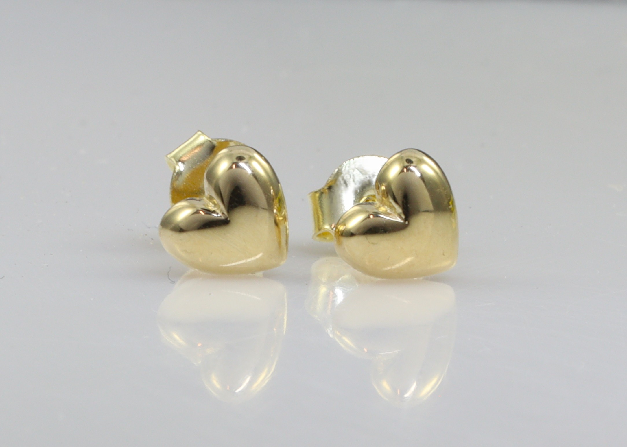 9ct Gold Heart Earrings_0