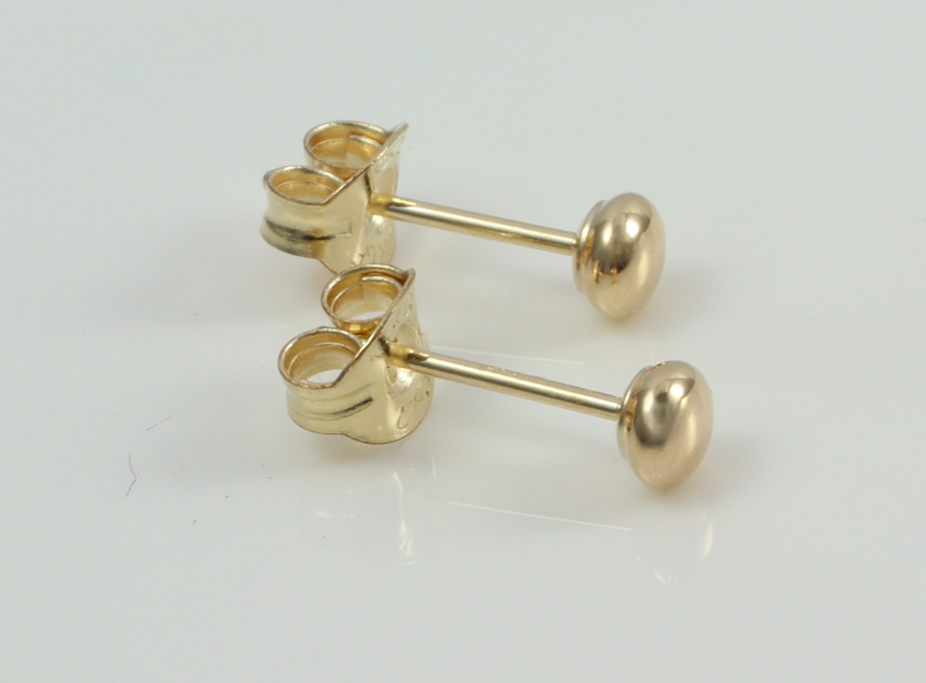 9ct Yellow Gold Studs_0