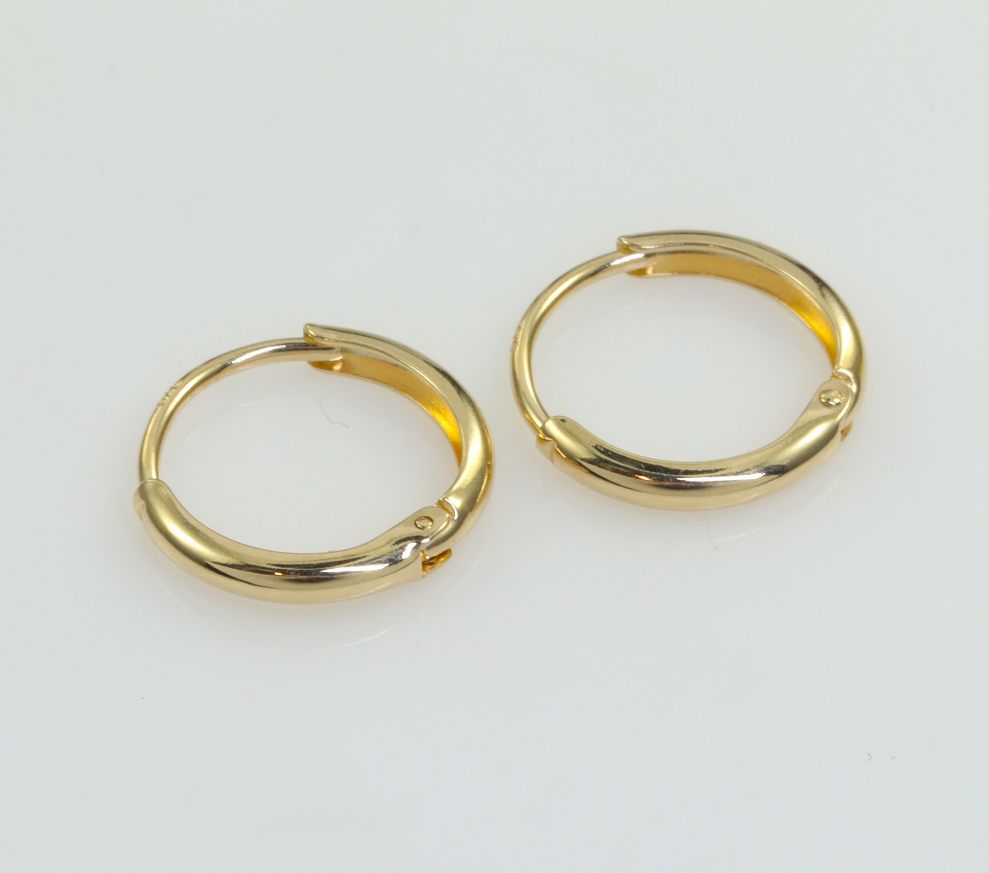 9ct Gold Huggies_0