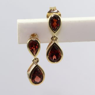 9ct Gold Garnet Drop Earrings_0
