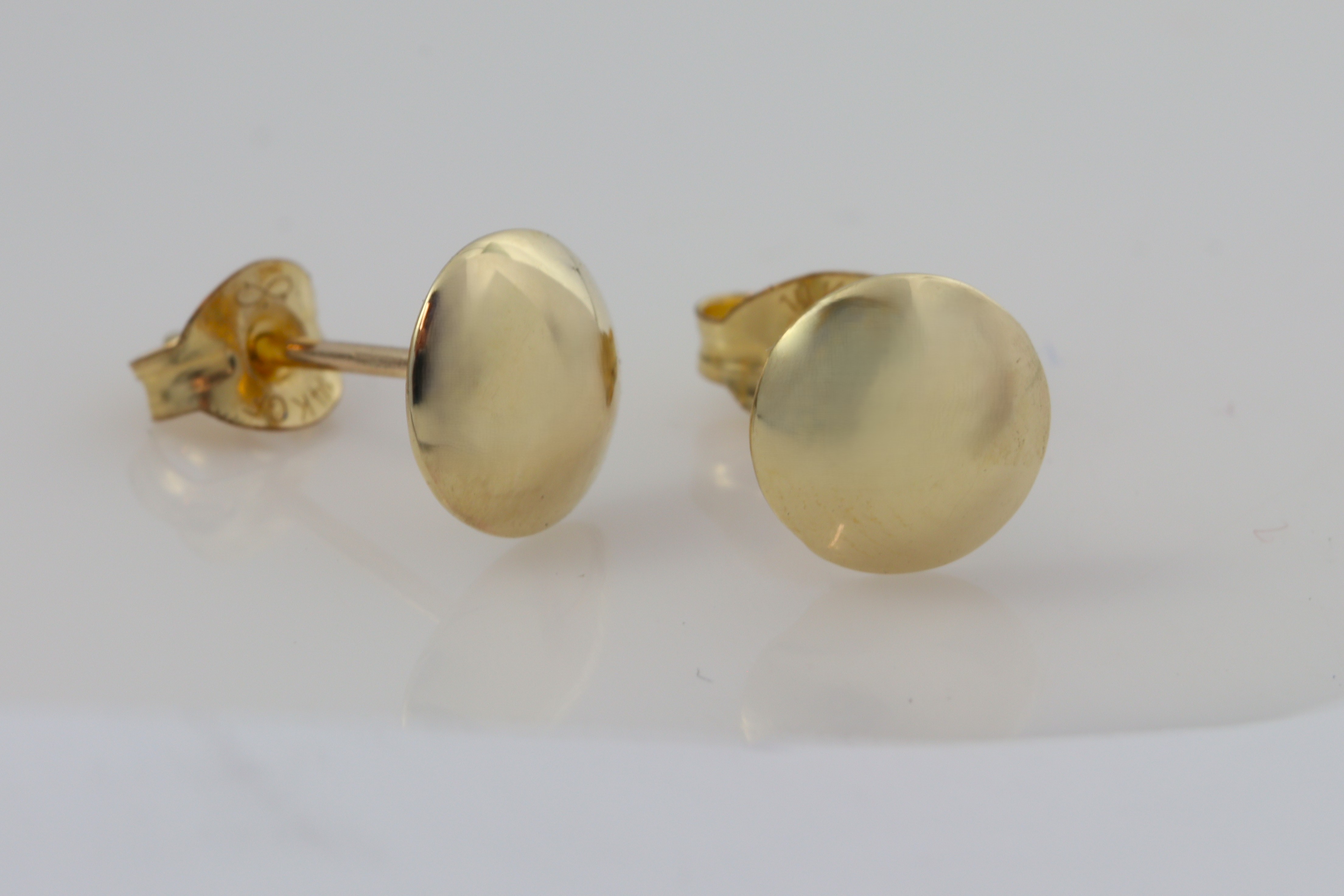 9ct Yellow Gold 7mm Dome Earrings_0