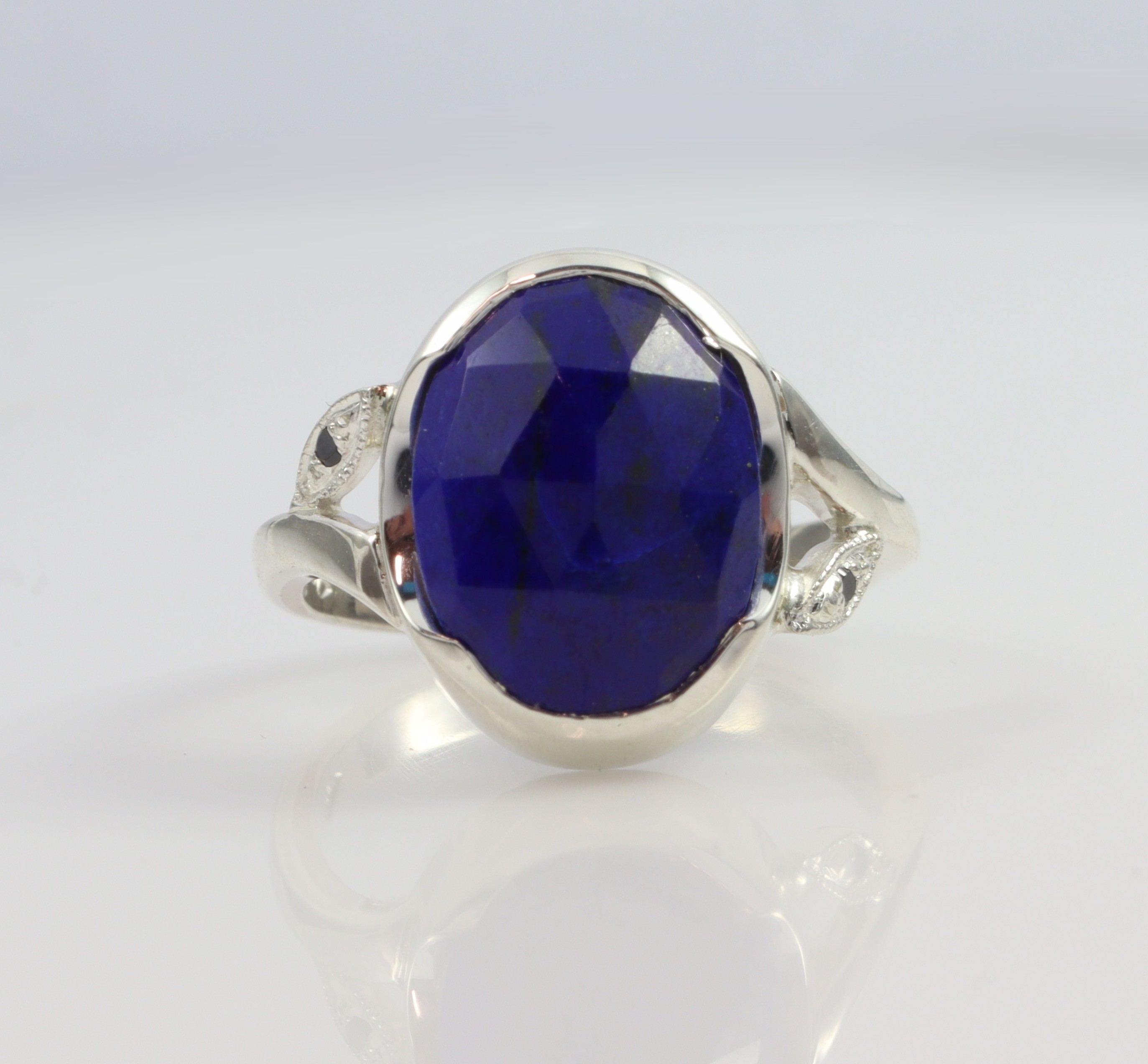 Stg Chequer cut Lapis Crossover Ring_0