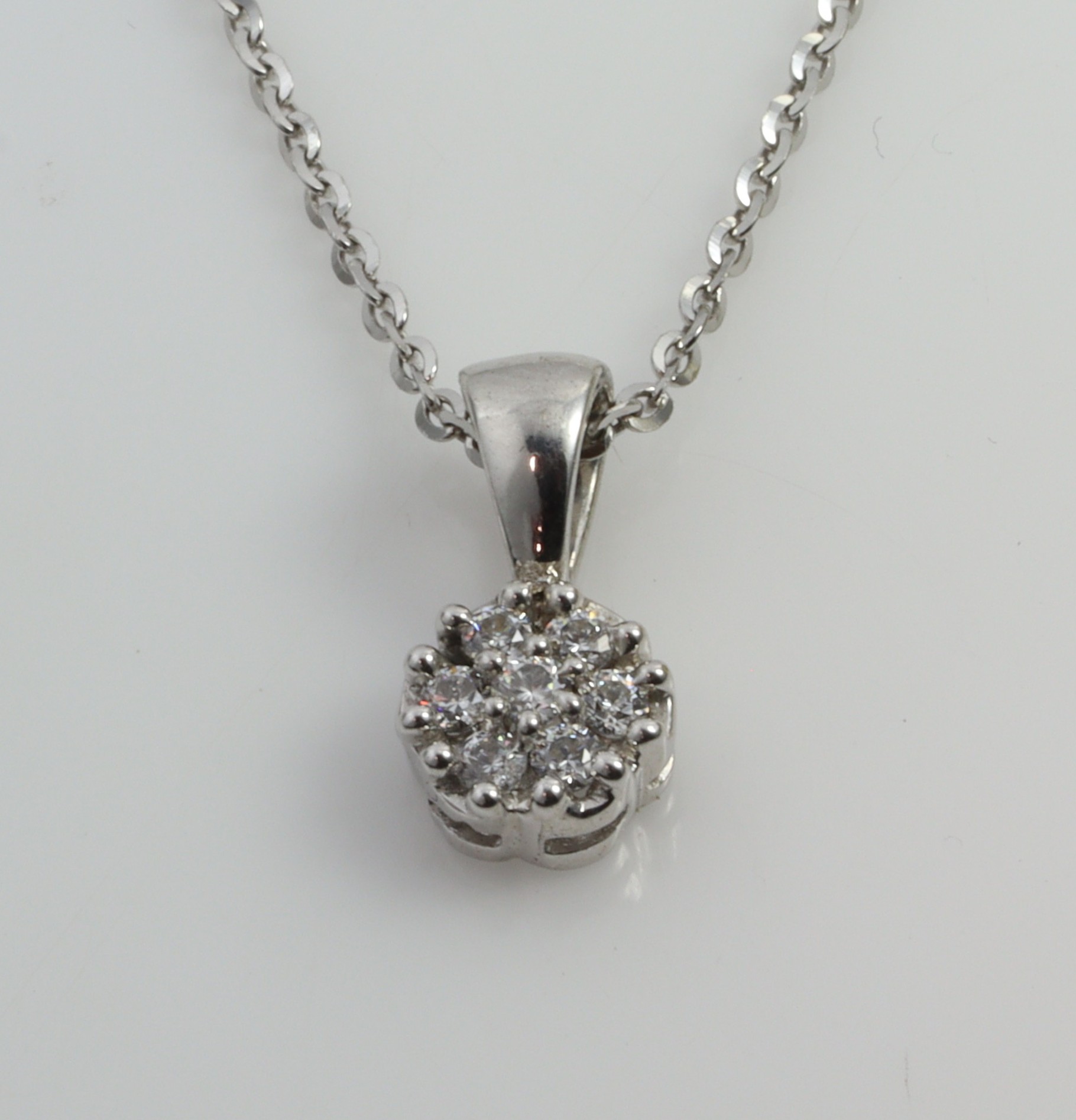 Stg/silver Cluster Pendant_0
