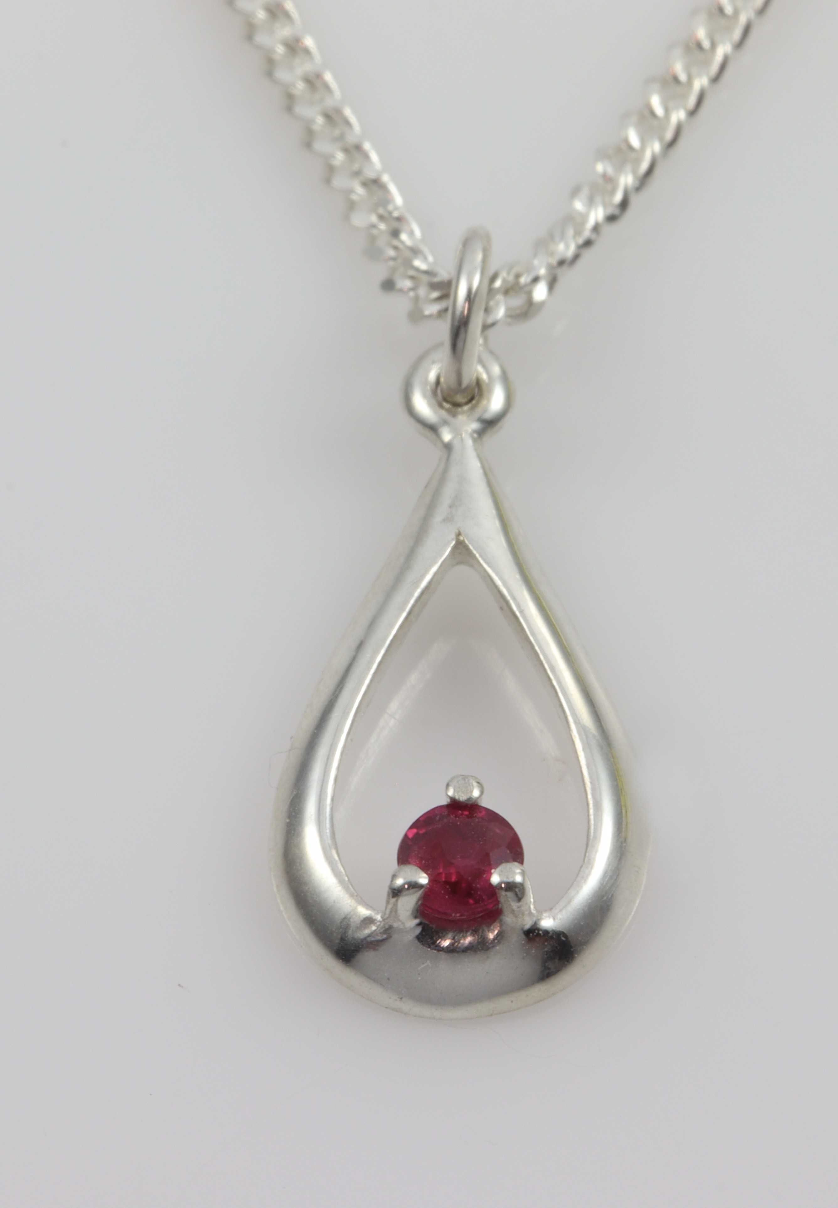 Stg/silver Ruby Pendant_0