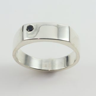 Stg Flat Top w/ Sapphire Ring_0