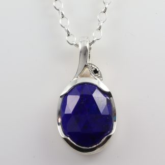 Stg Chequer cut Lapis Crossover Pendant_0